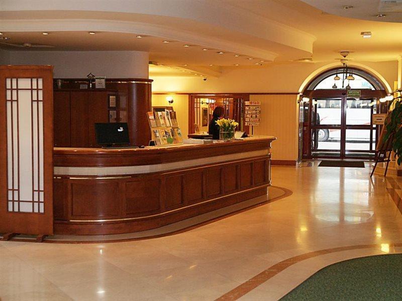Hotel Hetman Varşova Dış mekan fotoğraf