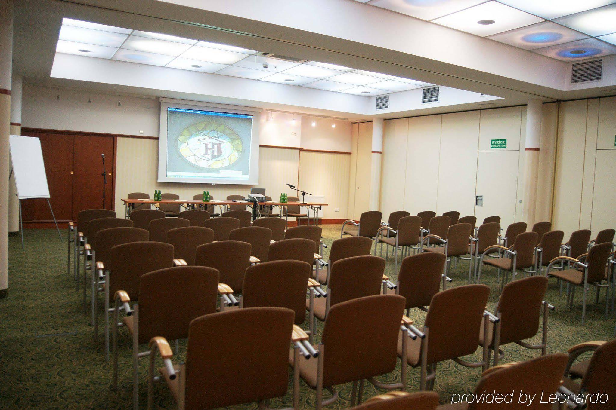 Hotel Hetman Varşova Dış mekan fotoğraf